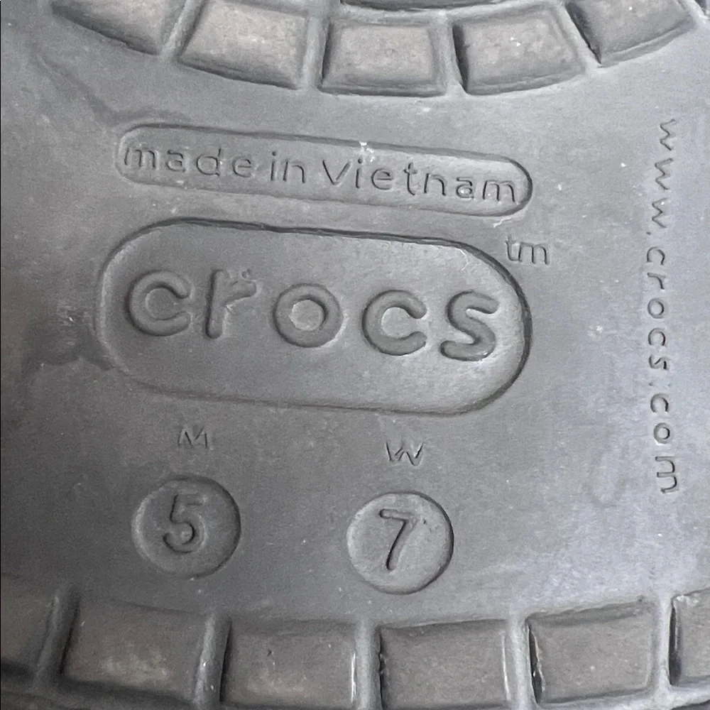 Crocs Unisex Black Rubber Coast Clog Slip On Slide Sandals